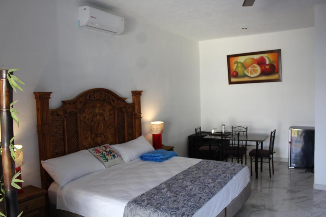 ואיאדוליד Hotel Casona Margot מראה חיצוני תמונה