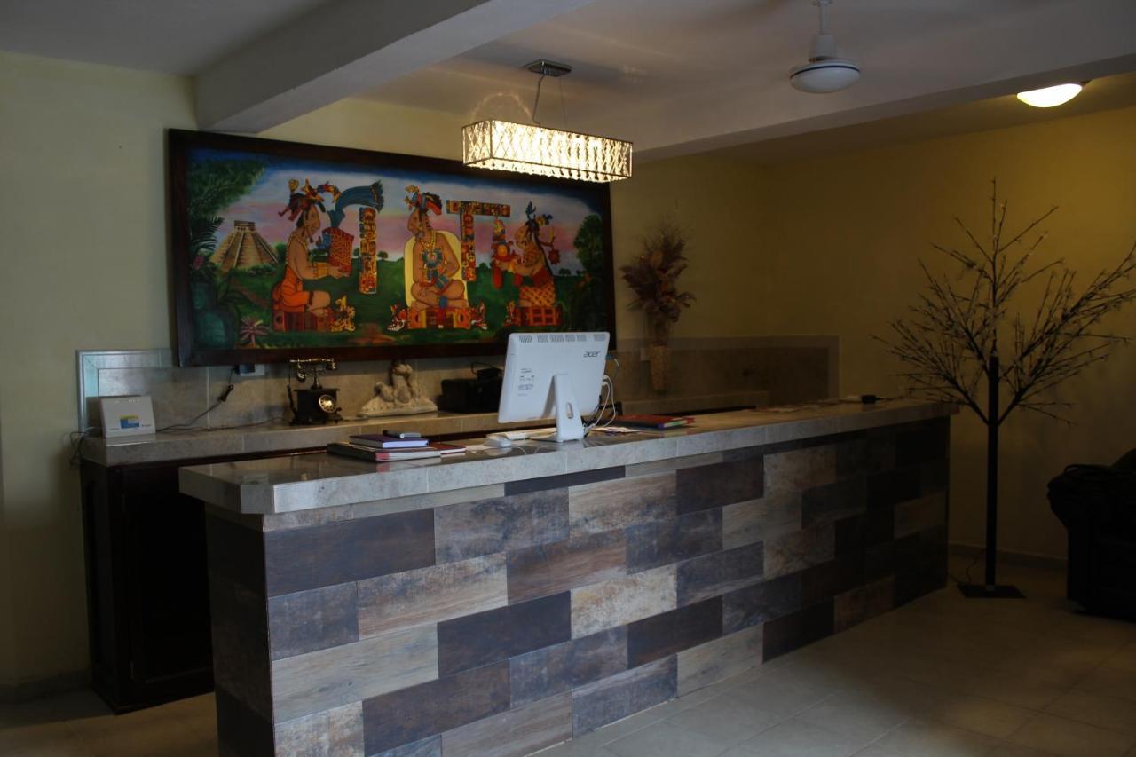 ואיאדוליד Hotel Casona Margot מראה חיצוני תמונה